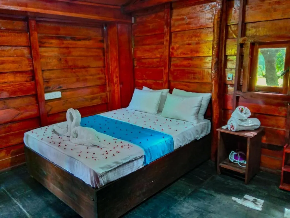 Ceylon Amigos Eco Resort Sigiriya