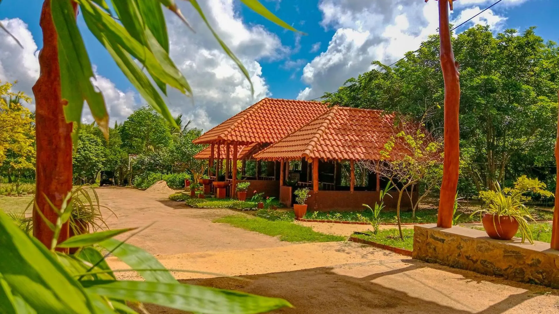 Ceylon Amigos Eco Resort Sigiriya